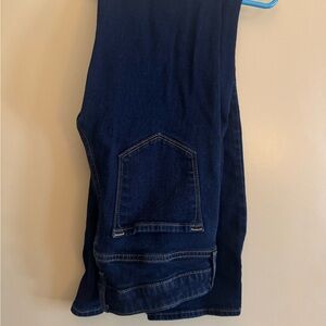 Old Navy Mid-Rise Bootcut Jeans in Deep Blue